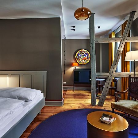 Pension Alter Bischofshof Наумбург Экстерьер фото