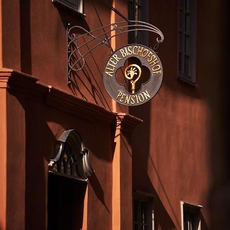 Pension Alter Bischofshof Наумбург Экстерьер фото